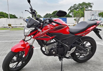 Honda CB150R Street-Fire Real Image