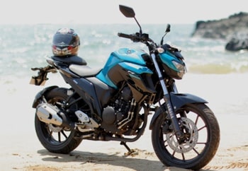 Yamaha FZ25 Authentic Image2