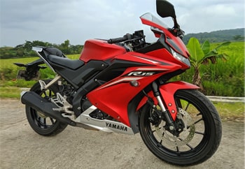 Yamaha R15 v3 Real Image