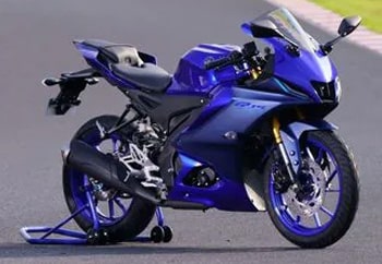 Yamaha R15 V4 Real Image